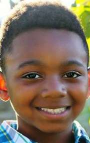 Актер Деррик Гилберт