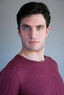 Актер Антуан де Лартиг