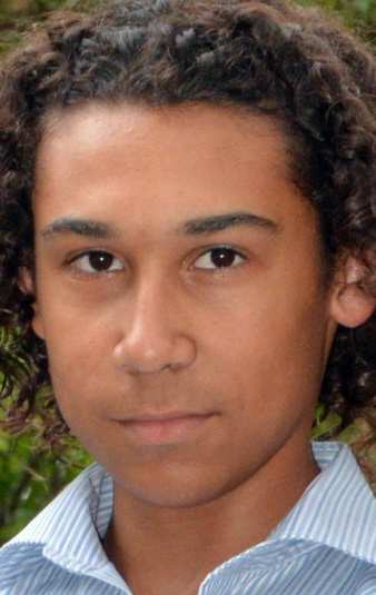 Актер Лайам Джонсон