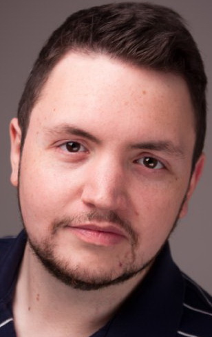 Актер Райан МакАллистер