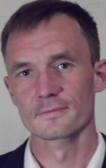 Актер Михаил Саломатин
