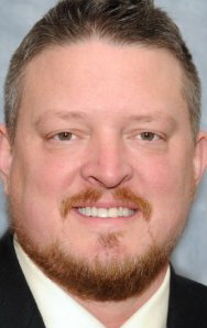 Актер Брайан Джонс