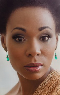 Актер Эми Лин Эллиотт