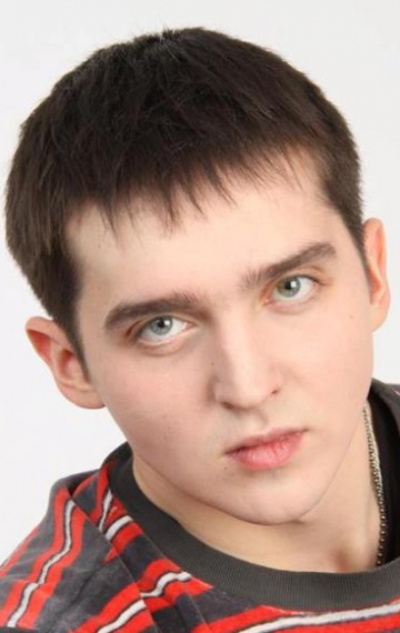 Актер Сергей Глушков