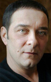 Актер Рэймонд Франца