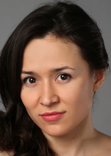 Актер Вероника Айги