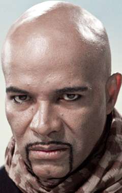 Актер Оскар Борда