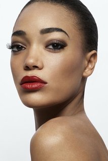 Актер Кэсси Клер