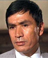 Актер Тэцуро Тамба