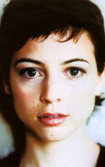 Фото Леонор Уотлинг