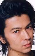Актер Синдзи Такеда