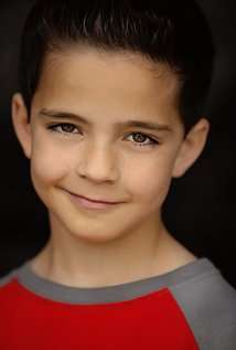 Актер Bryce Gheisar