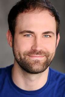 Актер Аарон Маршалл