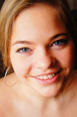 Актер Алевтина Полосина