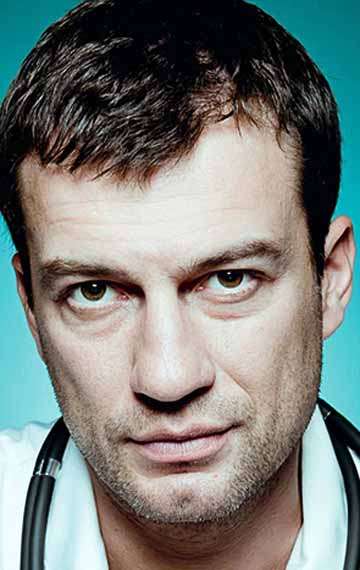 Актер Андрей Чернышов