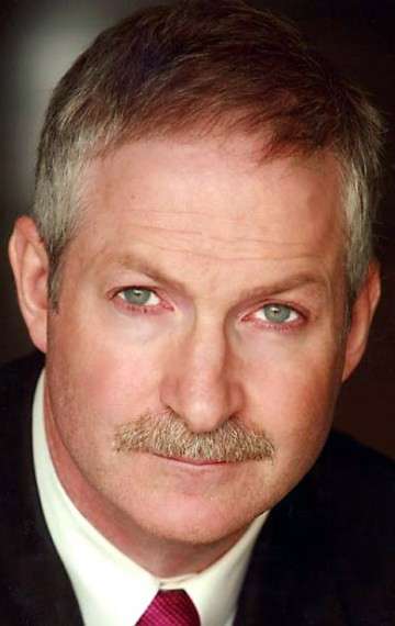 Актер Оливер Мюрхэд