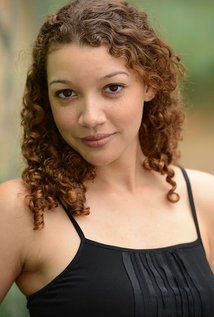 Актер Джулия Холт