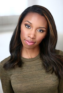 Актер Кэрри Бернанс