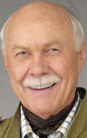 Актер Харви Преснелл