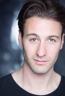 Актер Чарльз Стритер