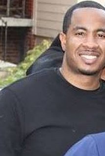 Актер Marque Dixon