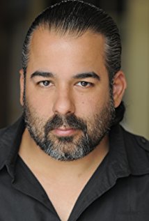 Актер Марк Смит