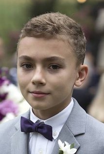 Актер Паркер Пейп