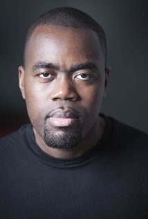 Актер Ндонго Фэй