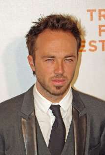 Актер Кик Гарри