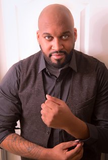 Актер Ромар Беннетт