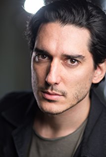 Актер Роберто Виванкос