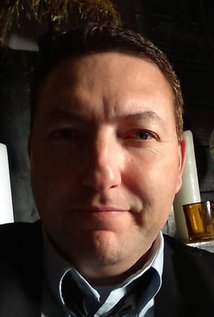 Актер Аполло Гарза