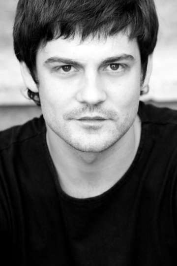 Актер Рохер Кома