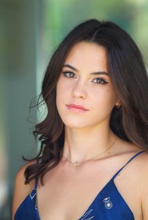 Актер Sarah Wald