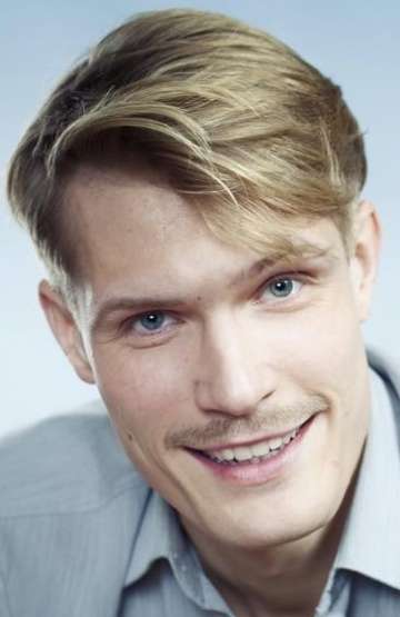 Актер Кирилл Зайцев