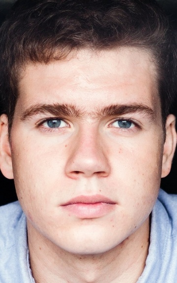 Актер Кузьма Сапрыкин