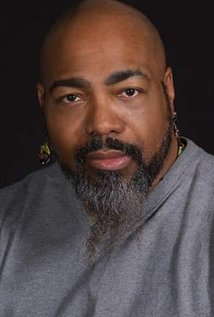 Актер Стэффорд Чевис