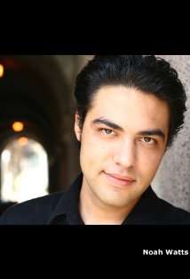 Актер Ной Уоттс