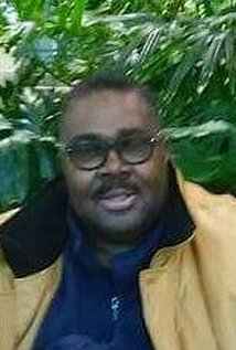 Актер Leonard Reeves