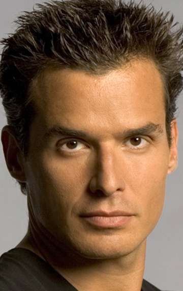 Фото Антонио Сабато мл.