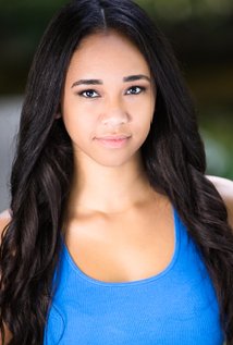 Актер Тиффани Колон