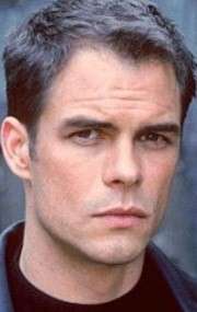 Актер Мартин Камминс