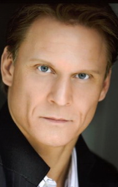 Актер Дэррил Шилар