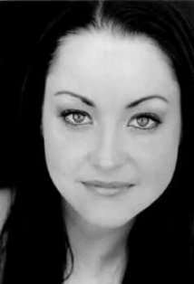 Актер Элизабет Оас