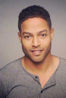 Актер Tariq James Arthur