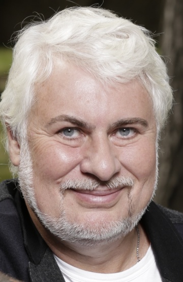 Актер Сергей Саркисов