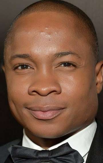 Актер Сэм Джонс III