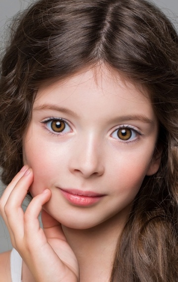 Актер Майя Айрин Вада