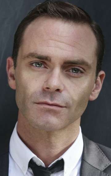 Актер Дэниэл Броклбэнк