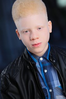 Актер Olaniyan Thurmon